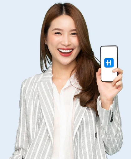 woman-smile-with-mobile